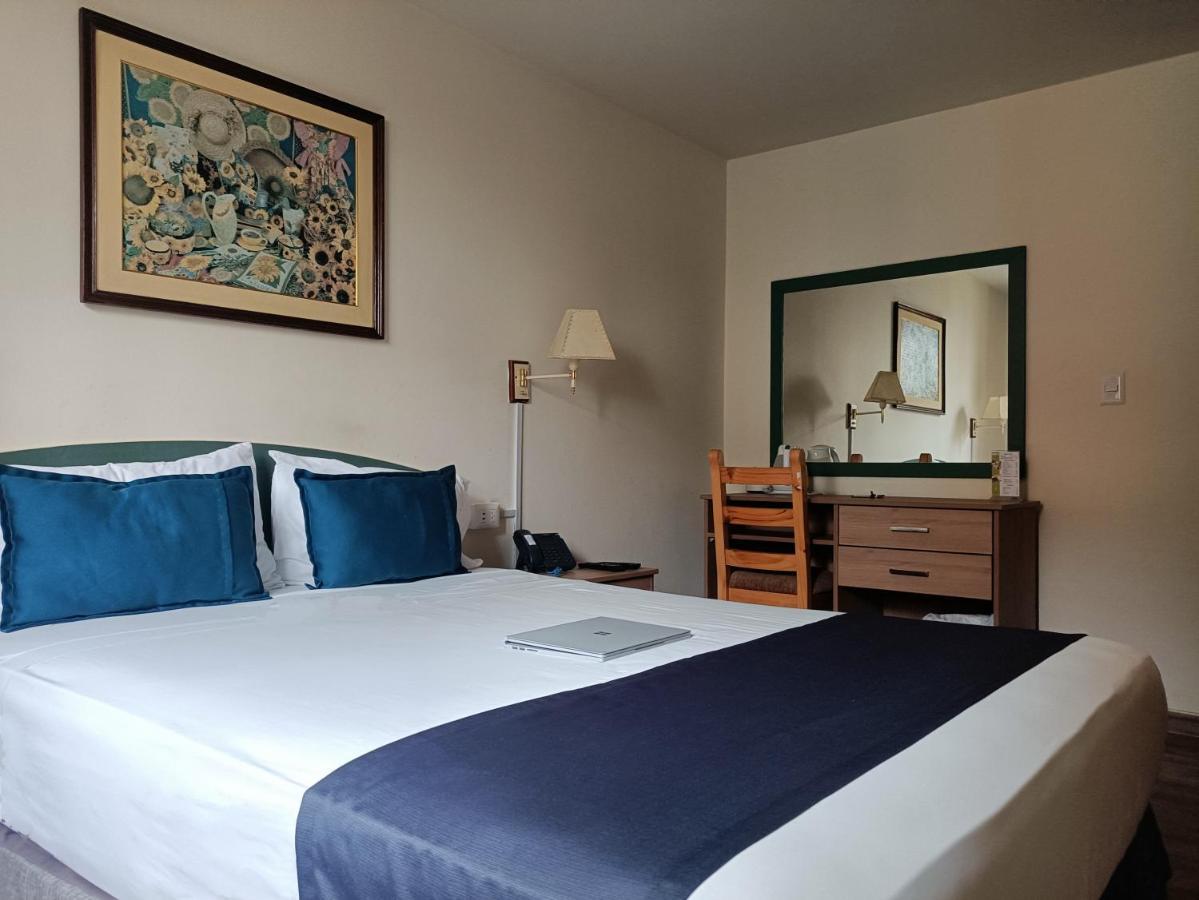 Hotel Ayenda San Isidro Lima