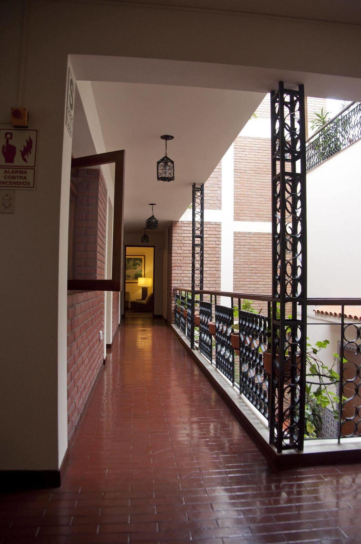 Ayenda San Isidro